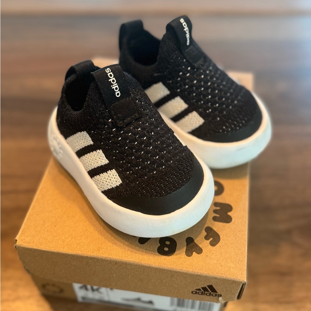 Adidas Black White Slip-On Sneakers toddler size 4 
"Bubble Comfy" - gently used